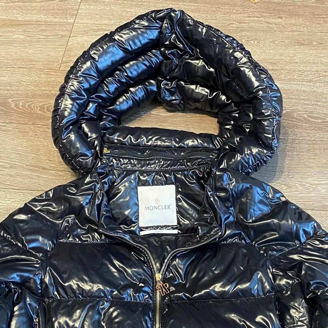 MONCLER(モンクレール)のモンクレール プルミエール 黒 ロングダウン ビッグカラー コレクションライン レディースのジャケット/アウター(ダウンジャケット)の商品写真