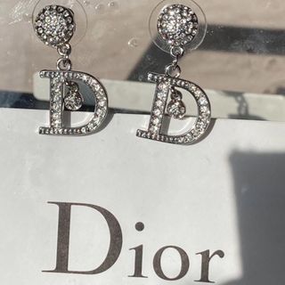 ディオール(Dior)のChristian Dior　ラインストーンドロップピアス美品(ピアス)