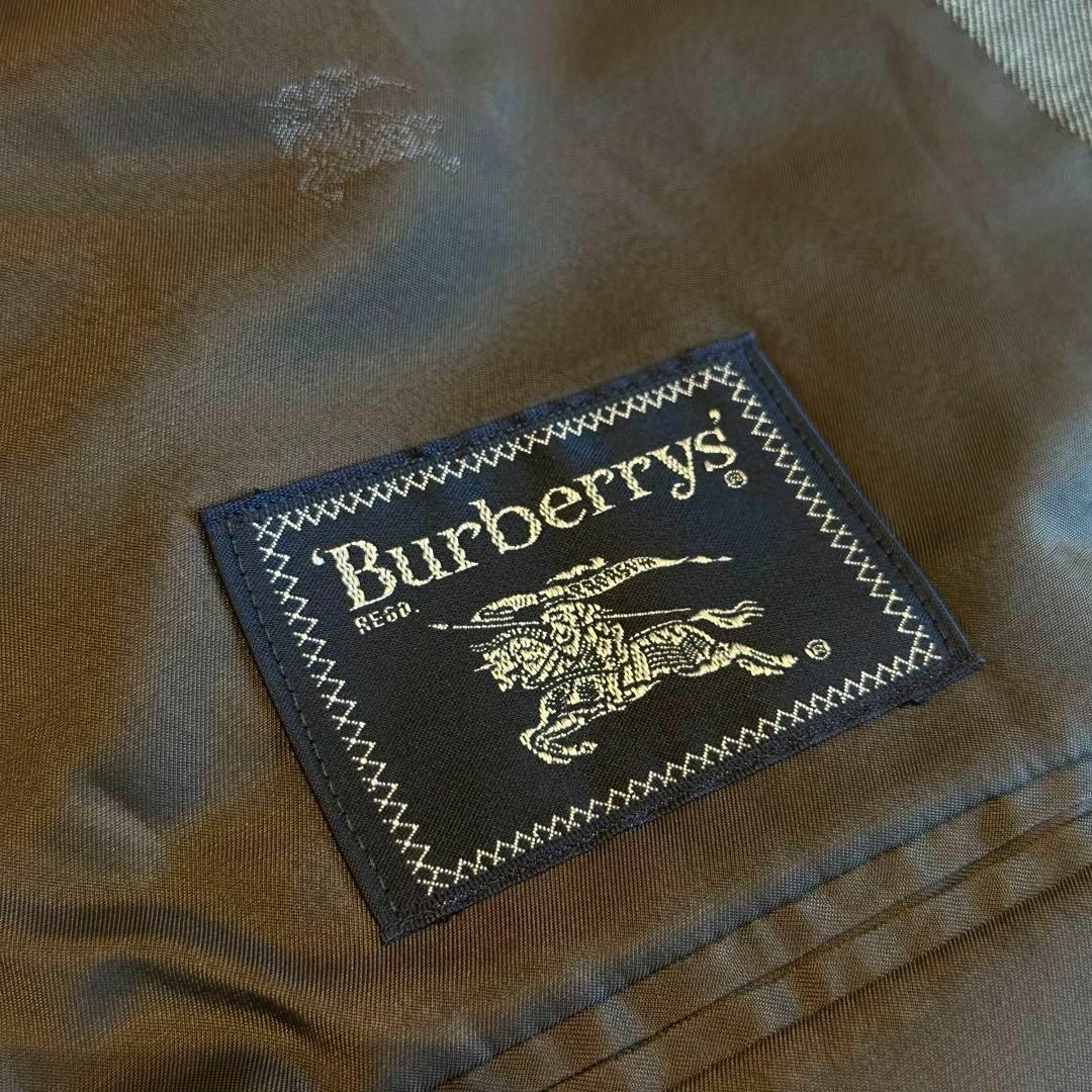 BURBERRY(バーバリー)のバーバリー　ダブルブレスト　銀ロゴボタン　テーラードジャケット　ブレザー　グレー メンズのジャケット/アウター(テーラードジャケット)の商品写真