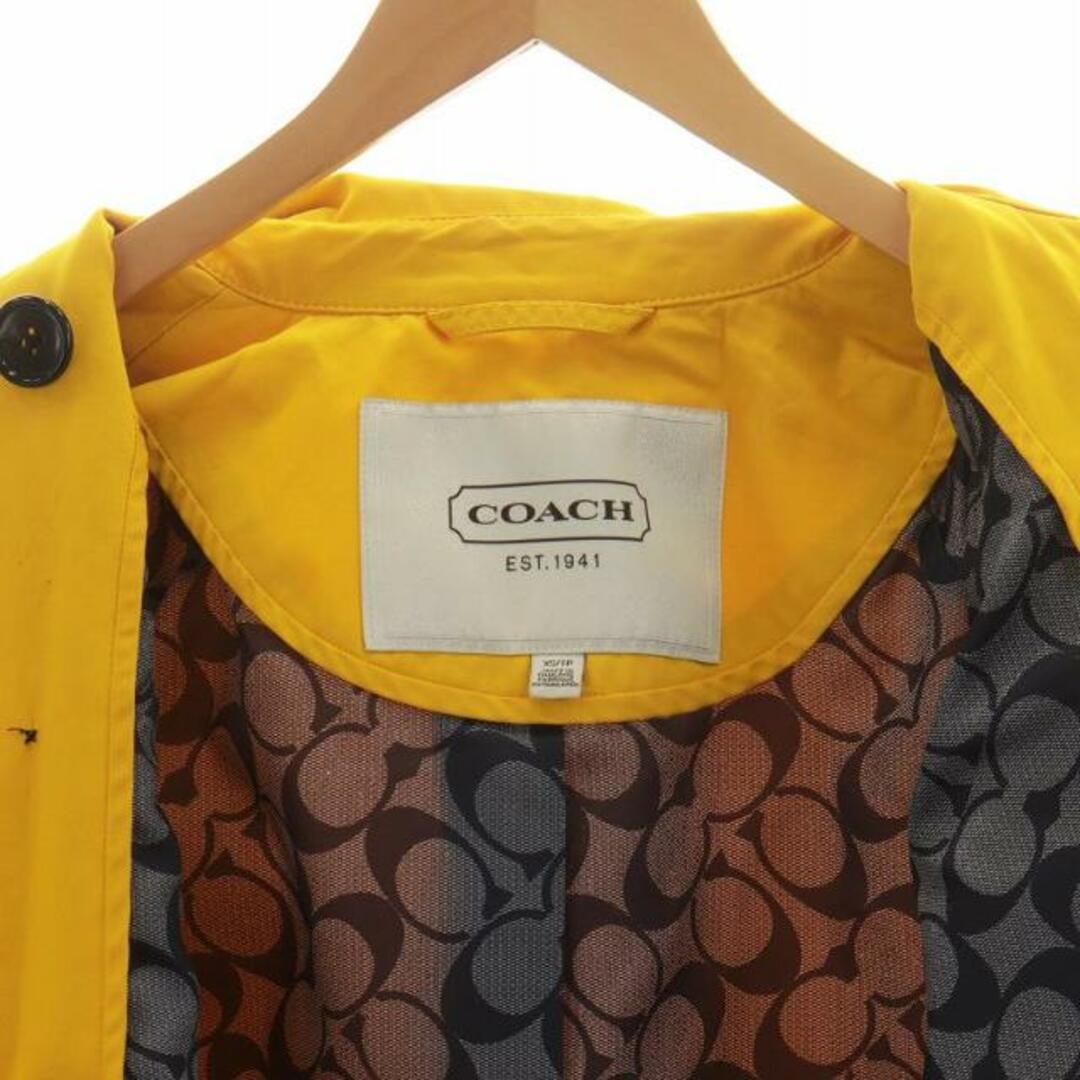 COACH(コーチ)のコーチ トレンチコート ミドル ダブル 長袖 裏地総柄 シグネチャー XS 黄 レディースのジャケット/アウター(トレンチコート)の商品写真