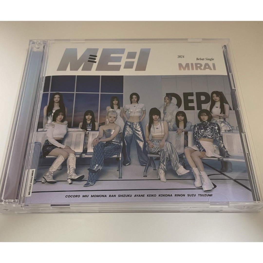 ME:I☆MIRAI☆初回限定盤B☆開封済み　トレカなし エンタメ/ホビーのCD(K-POP/アジア)の商品写真