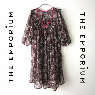 美品　THE EMPORIUM／ジエンポリウム★　薄手　総柄ワンピース