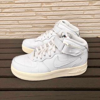 ナイキ(NIKE)のNIKE WMNS AIR FORCE 1 MID ナイキ エア フォース ワン(スニーカー)