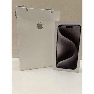 アイフォーン(iPhone)のiPhone15 Pro Max 512GB ホワイトチタニウム　SIMフリー(スマートフォン本体)