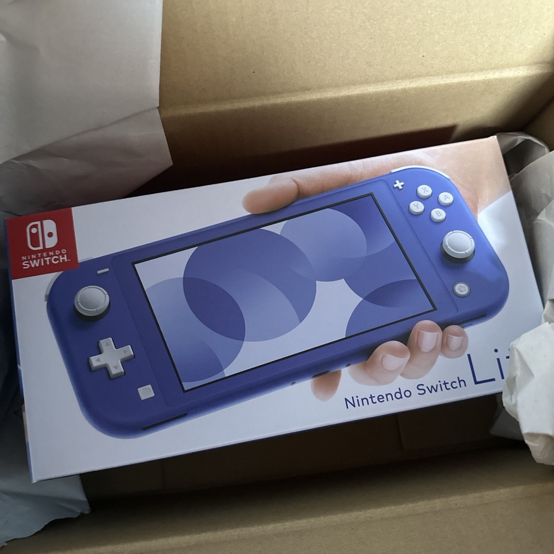 Nintendo Switch(ニンテンドースイッチ)のNintendo Switch LITE ブルー　新品未開封 エンタメ/ホビーのゲームソフト/ゲーム機本体(家庭用ゲーム機本体)の商品写真