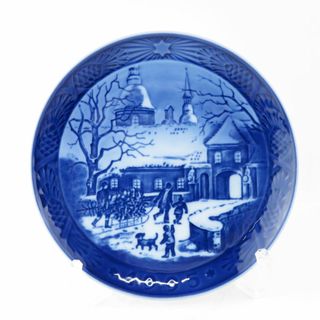 ロイヤルコペンハーゲン(ROYAL COPENHAGEN)の美品 ROYAL COPENHAGEN ロイヤルコペンハーゲン 1995年 館 マナーハウスでのクリスマス イヤープレート 飾り皿 絵皿 インテリア 北欧 デンマーク SU5511A2 (食器)