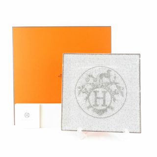 エルメス(Hermes)の未使用 HERMES エルメス Mosaique au 24 モザイク ヴァンキャトル プラチナ スクエアプレート シルバー 23cm 高級 SU5563B2 (食器)