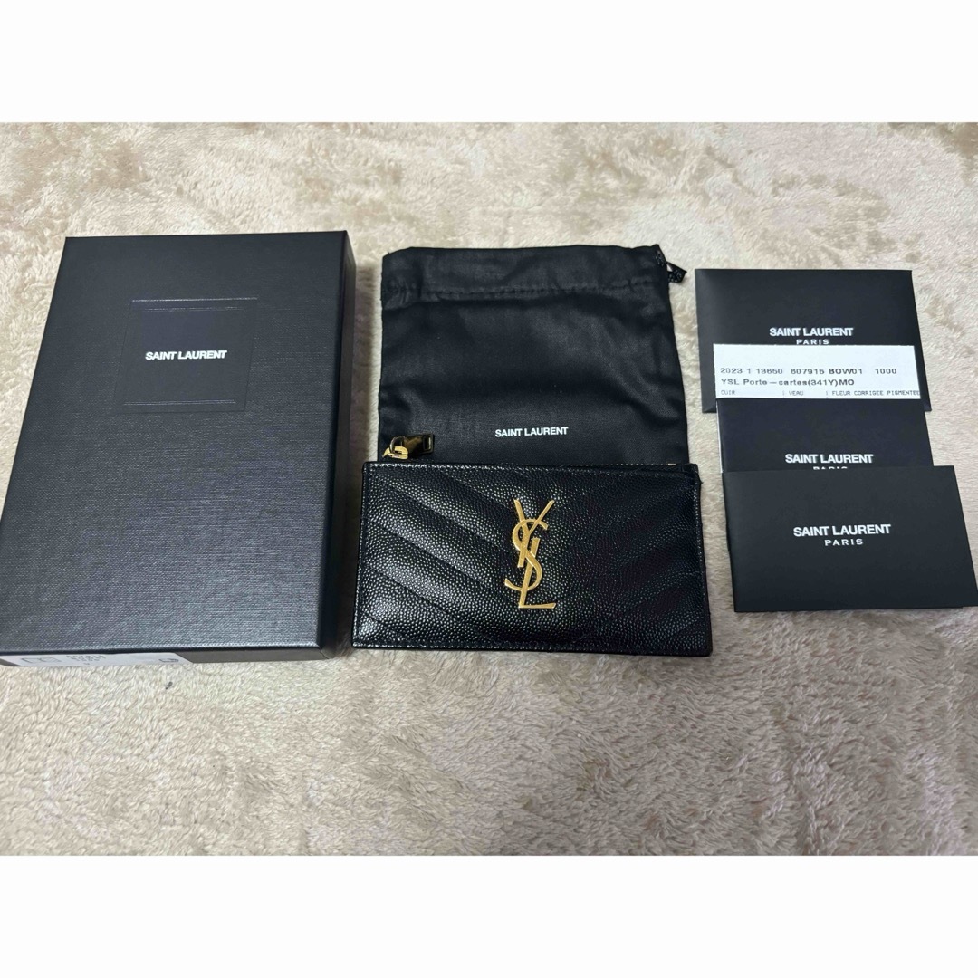 Yves Saint Laurent(イヴサンローラン)のSAINT LAURENT フラグメントケース カードホルダー レディースのファッション小物(パスケース/IDカードホルダー)の商品写真