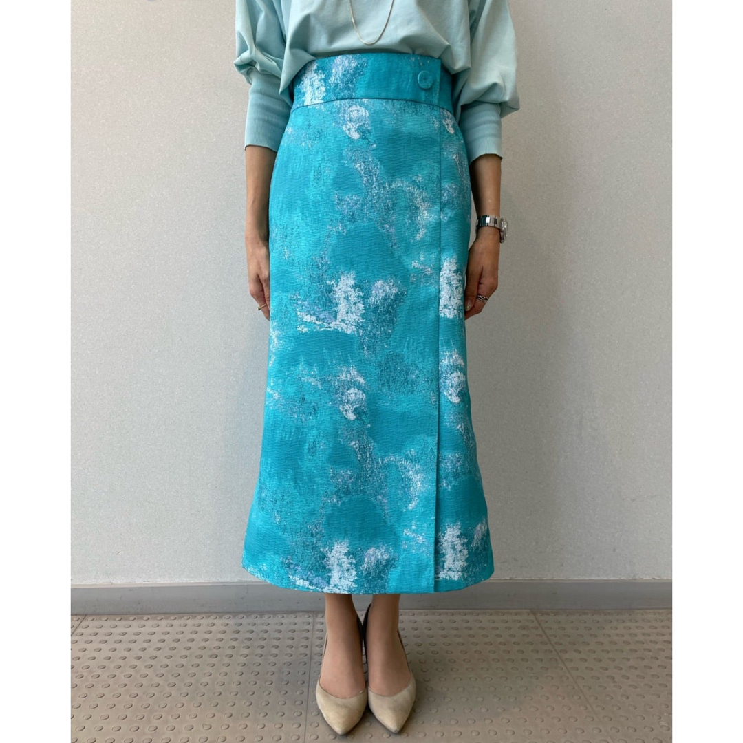 tiara(ティアラ)のマーブルプリントスカート レディースのスカート(ひざ丈スカート)の商品写真