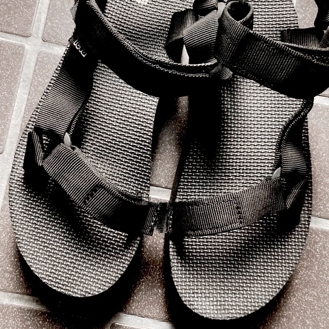 JOURNAL STANDARD(ジャーナルスタンダード)のTEVA テバ サンダル 厚底 黒 US5 22cm レディースの靴/シューズ(サンダル)の商品写真