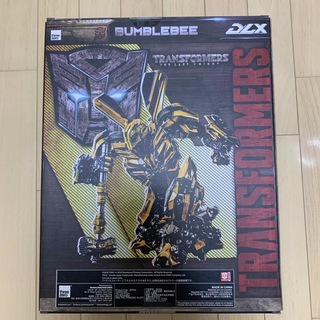 タカラトミー(Takara Tomy)のTransformers： The Last Knight DLX Bumble(特撮)