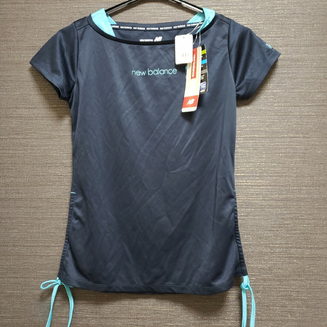 New Balance(ニューバランス)のnew blanche ニューバランス 半袖Tシャツ ロゴデザイン  ブラック レディースのトップス(Tシャツ(半袖/袖なし))の商品写真