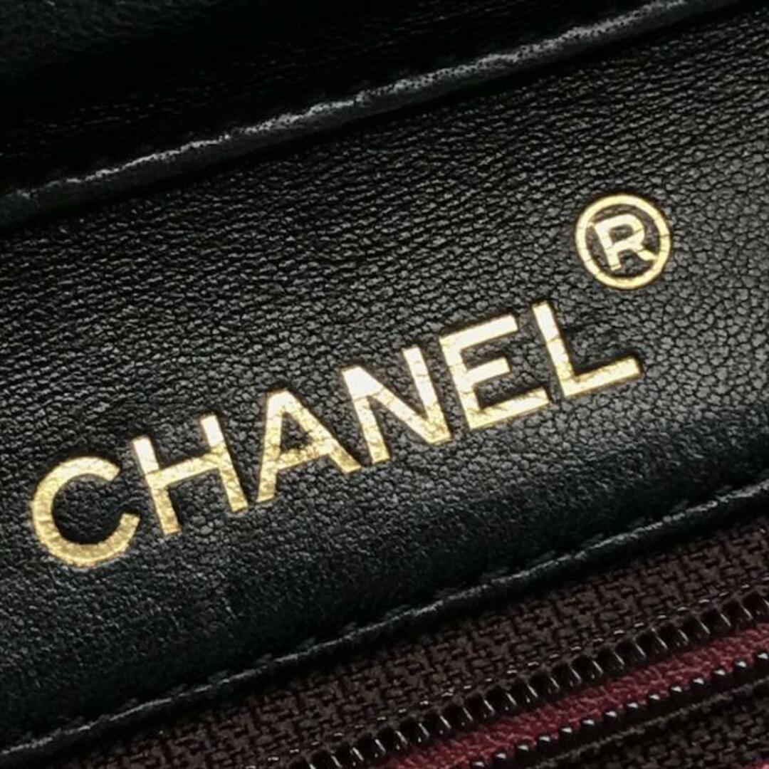 CHANEL(シャネル)の良品 CHANEL シャネル ココマーク マトラッセ ラムスキン ターンロック ダブルフラップ チェーン ショルダー バッグ ブラック a2925 レディースのバッグ(ショルダーバッグ)の商品写真