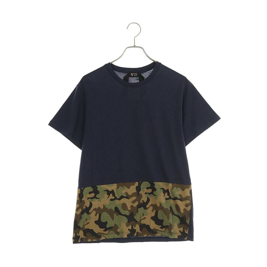 ヌメロヴェントゥーノ N゜21 カモ柄切替Tシャツ メンズ M メンズのトップス(Tシャツ/カットソー(半袖/袖なし))の商品写真