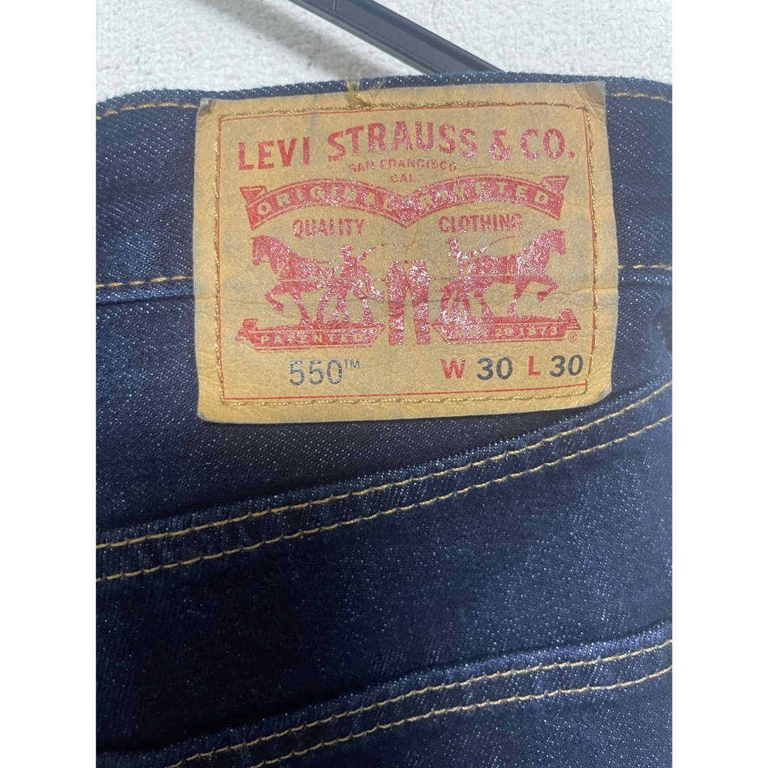 Levi's(リーバイス)のLevi’s（リーバイス）　550  リラックスフィット　ダークインディゴブルー メンズのパンツ(デニム/ジーンズ)の商品写真