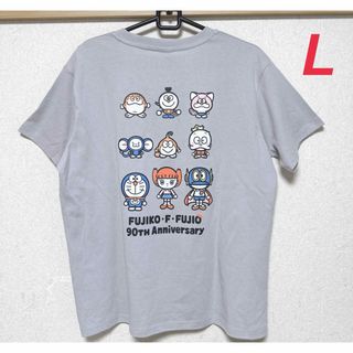 サンリオ(サンリオ)の新品　レディース　藤子F不二雄　キャラ　プリント　Tシャツ　ライトグレー　L(Tシャツ(半袖/袖なし))