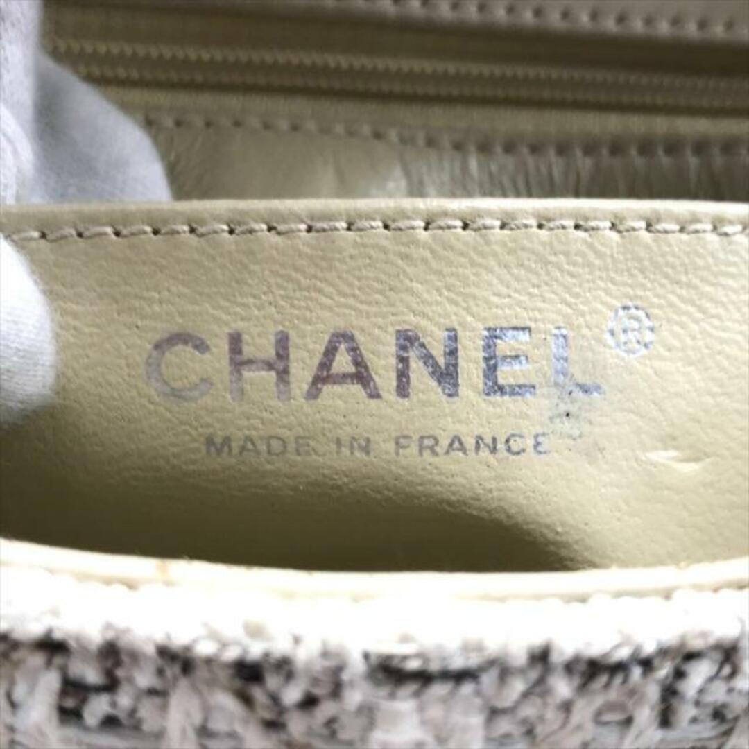 CHANEL(シャネル)の良品 CHANEL シャネル ミニ マトラッセ 17.5 ツイード ターンロック チェーン ショルダー バッグ a1740 レディースのバッグ(ショルダーバッグ)の商品写真