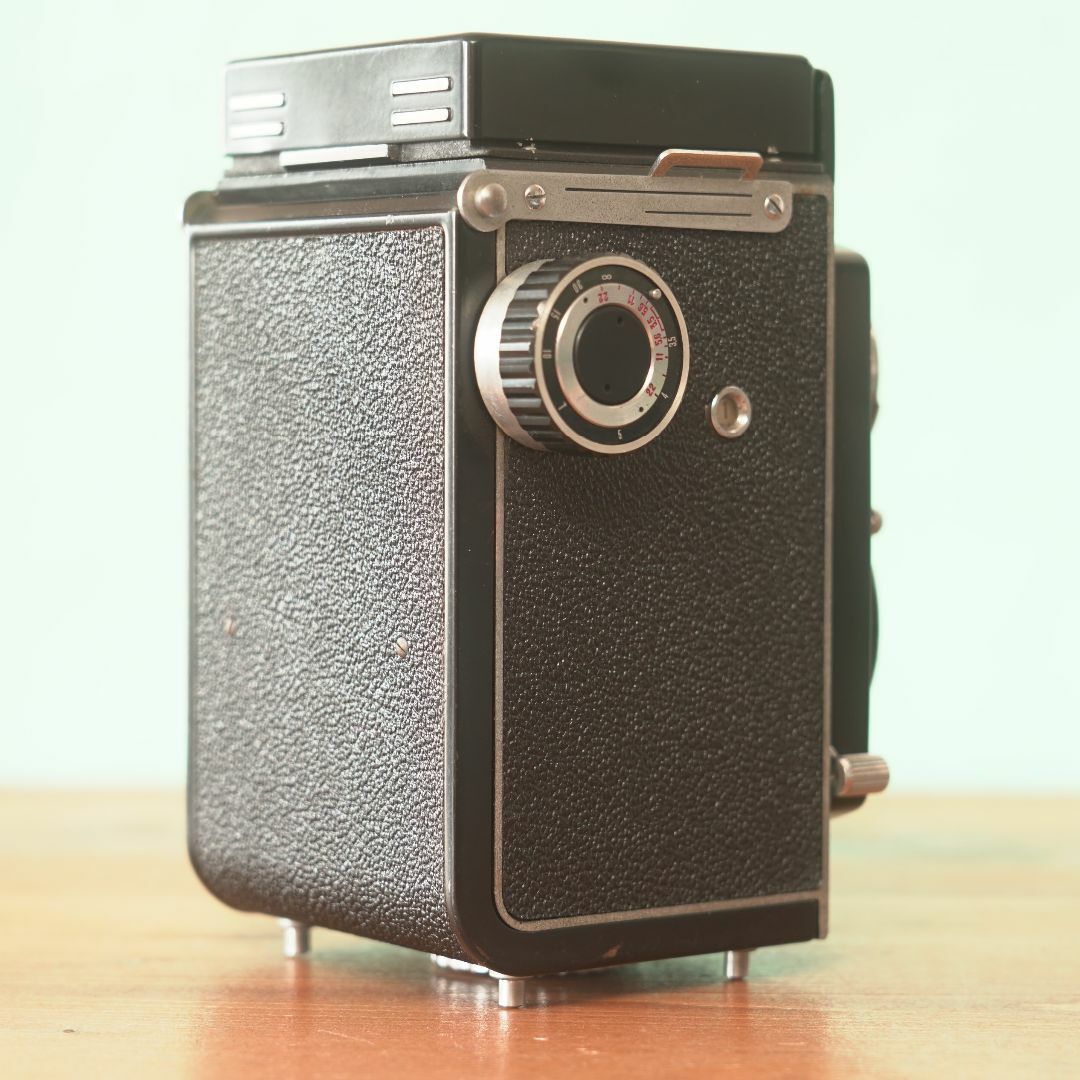 RICOH(リコー)の完動品◎RICOHFLEX NEW DIA 二眼レフ フィルムカメラ #975 スマホ/家電/カメラのカメラ(フィルムカメラ)の商品写真