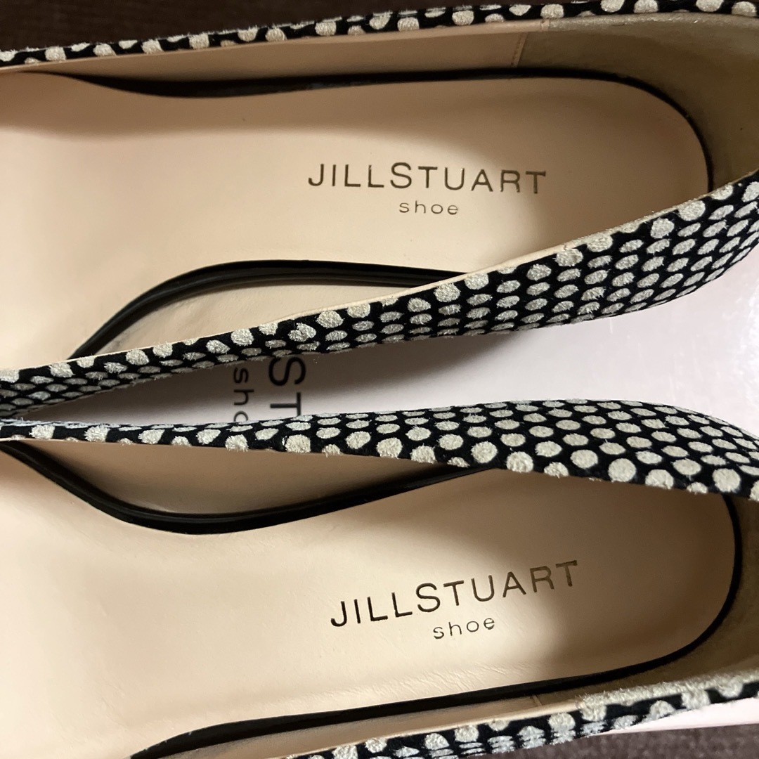 JILLSTUART(ジルスチュアート)のジルスチュアート　ドット柄リボンパンプス　23.5cm レディースの靴/シューズ(ハイヒール/パンプス)の商品写真