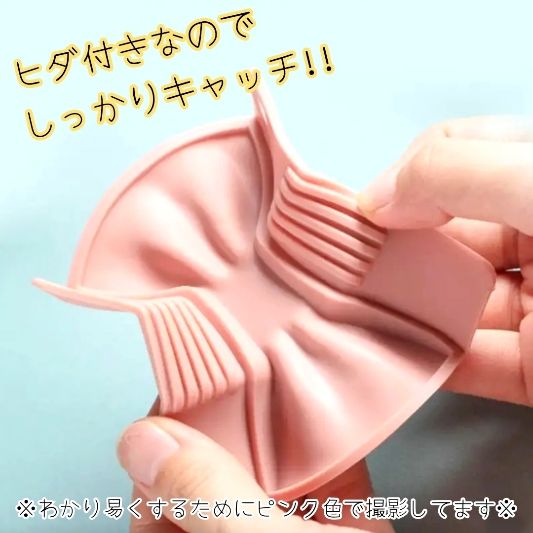 シリコンゴム りぼん型 鍋つかみ 紺色 インテリア/住まい/日用品のキッチン/食器(収納/キッチン雑貨)の商品写真