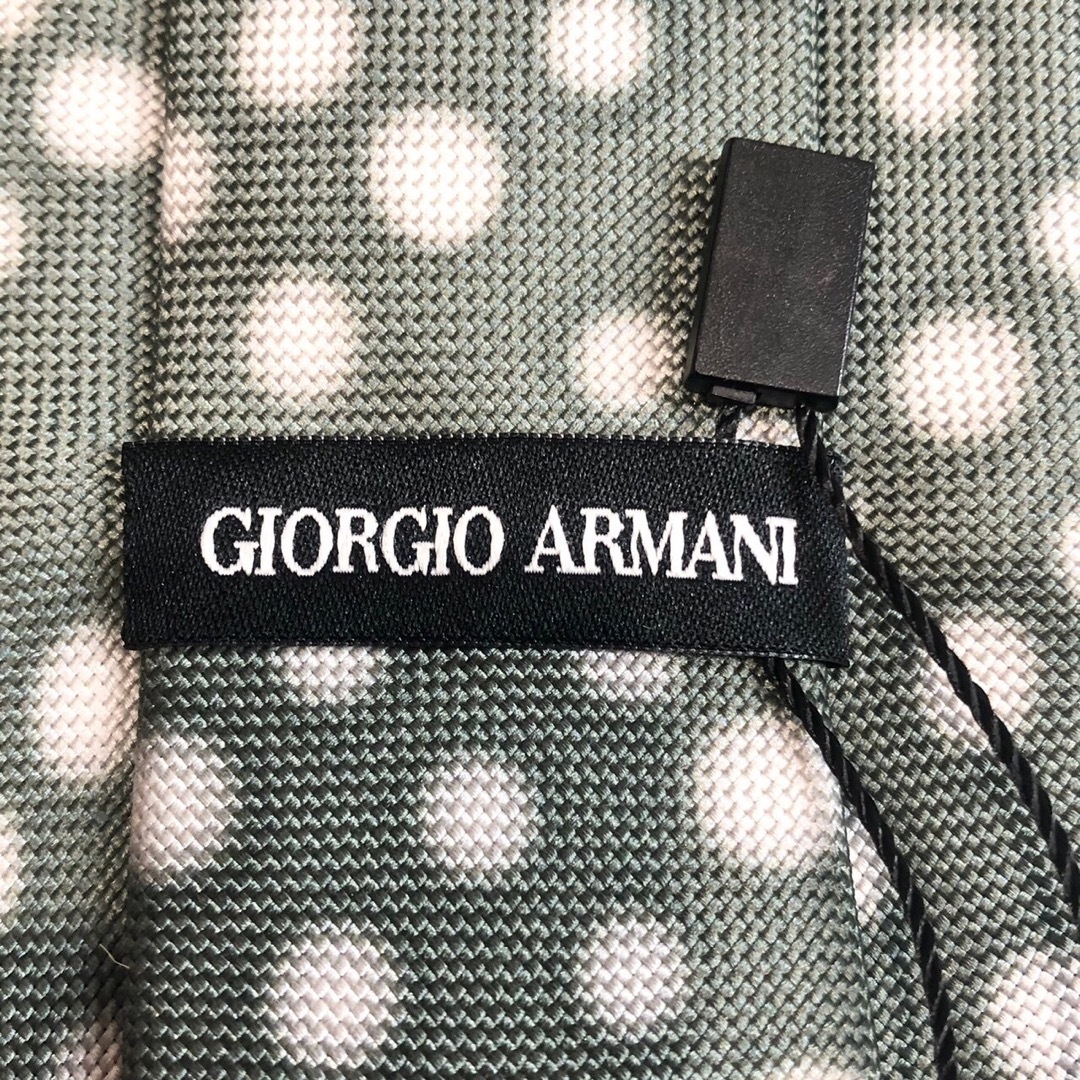 Armani(アルマーニ)の未使用 タグ付き ジョルジオ アルマーニ ネクタイ ドット セージ ユニセックス メンズのファッション小物(ネクタイ)の商品写真