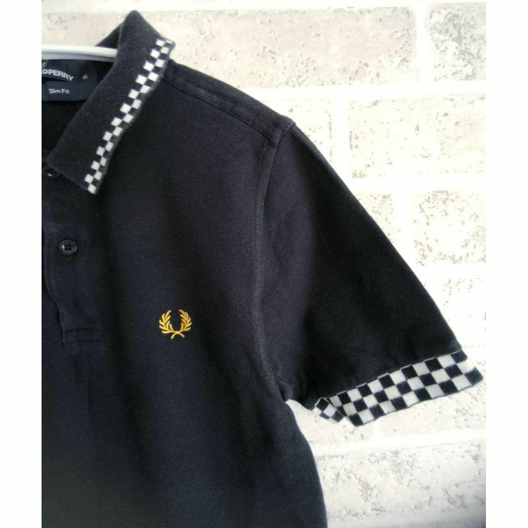 FRED PERRY(フレッドペリー)のフレッドペリー ポロシャツ XSサイズ 黒 メンズのトップス(ポロシャツ)の商品写真