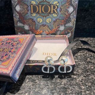 クリスチャンディオール(Christian Dior)の訳あり　新品♡Christian Dior  ピアス　シルバー(ピアス)