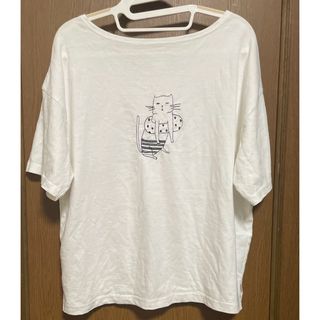 リラシク(LILASIC)のリラシク☆ネコ刺繍ボートネックT シャツ　M  送料無料！(Tシャツ(半袖/袖なし))