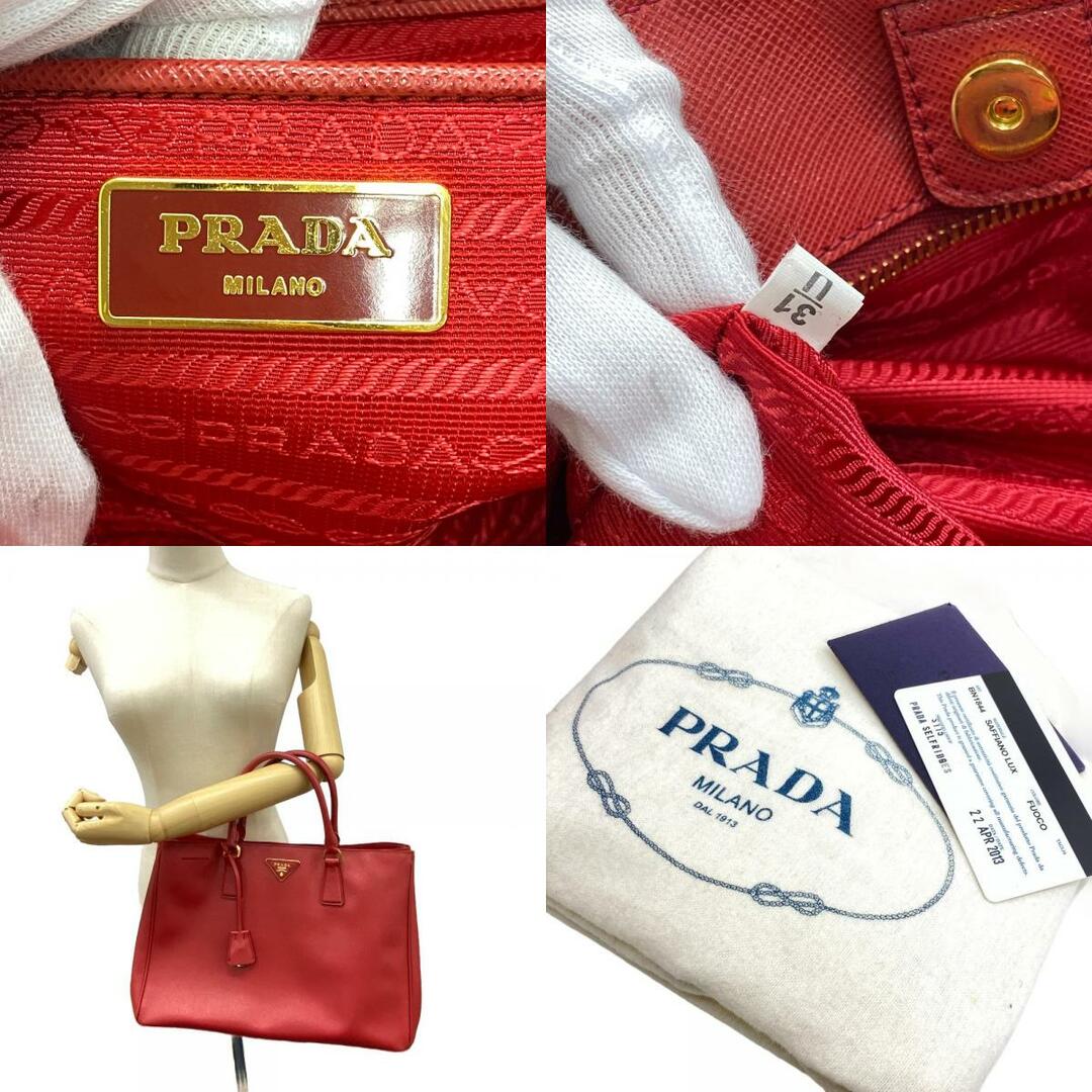 PRADA(プラダ)のプラダ PRADA ハンドバッグ
 サフィアーノラクス レッド レディースのバッグ(ハンドバッグ)の商品写真