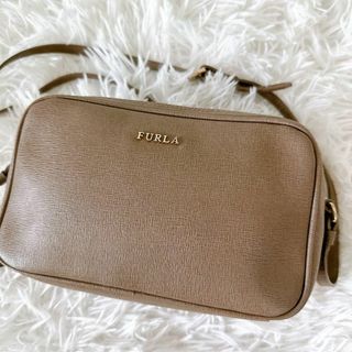 フルラ(Furla)のフルラ ショルダーバッグ リリー ベージュ サフィアーノ ダブルジップ(ショルダーバッグ)