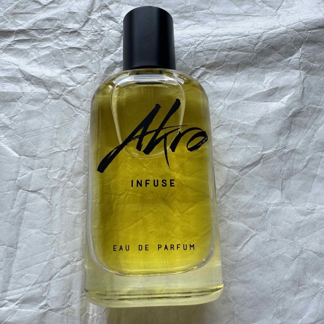 Akro INFUSE EAU DE PARFUM 30ml コスメ/美容の香水(ユニセックス)の商品写真