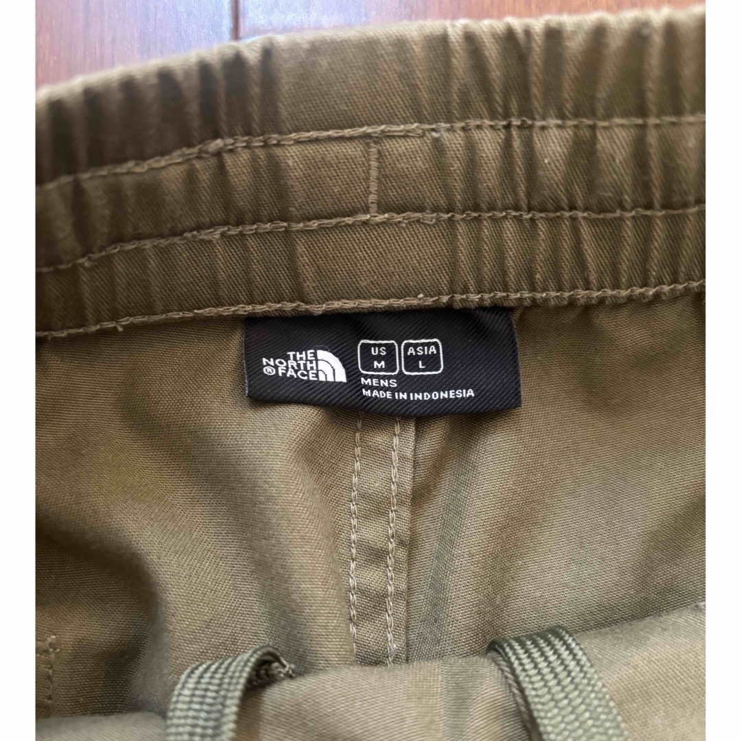 THE NORTH FACE(ザノースフェイス)のTHE NORTH FACE  ハーフパンツ　メンズ メンズのパンツ(ショートパンツ)の商品写真