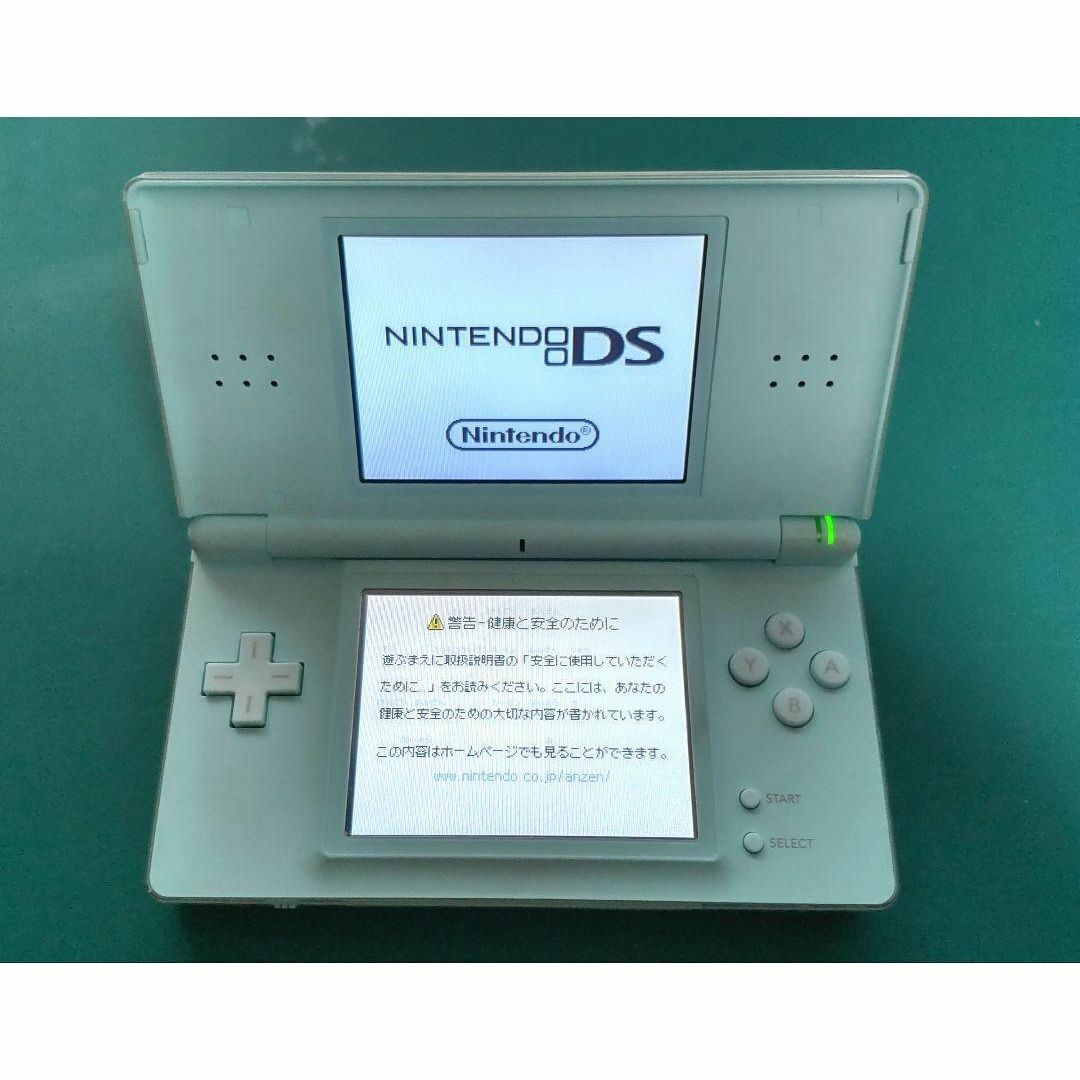 ニンテンドーDS(ニンテンドーDS)の訳あり【中古・良品】ニンテンドーDS Lite Ice Blue 充電器 A10 エンタメ/ホビーのゲームソフト/ゲーム機本体(携帯用ゲーム機本体)の商品写真