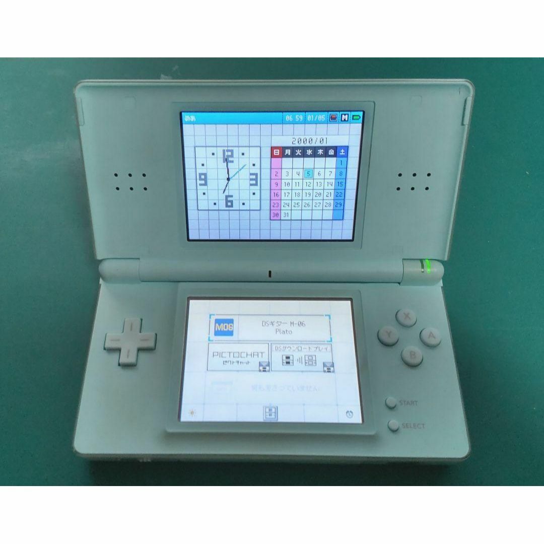 ニンテンドーDS(ニンテンドーDS)の訳あり【中古・良品】ニンテンドーDS Lite Ice Blue 充電器 A10 エンタメ/ホビーのゲームソフト/ゲーム機本体(携帯用ゲーム機本体)の商品写真