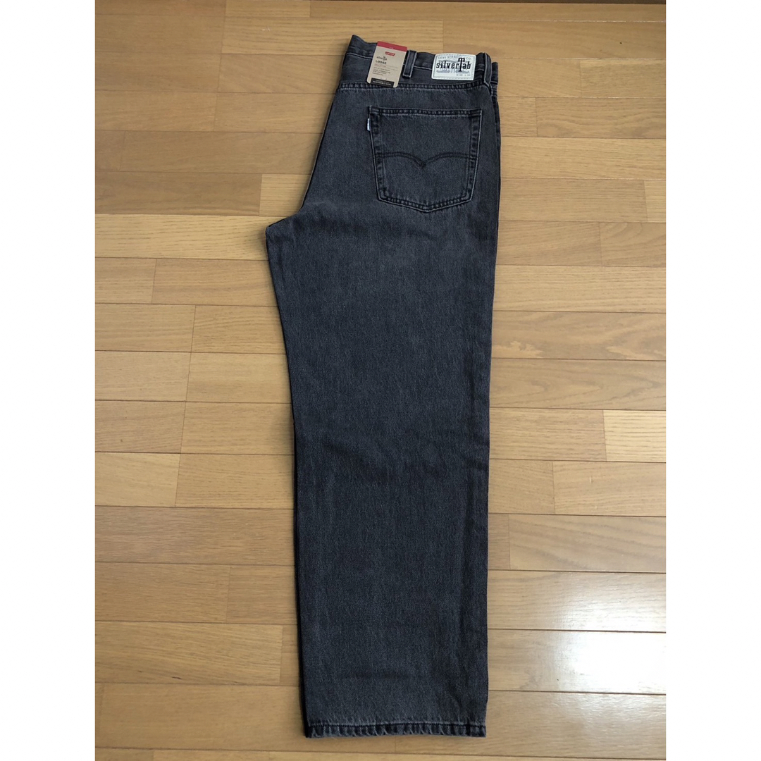 Levi's(リーバイス)のLevi's SilverTab LOOSE FIT BLACK WORN IN メンズのパンツ(デニム/ジーンズ)の商品写真