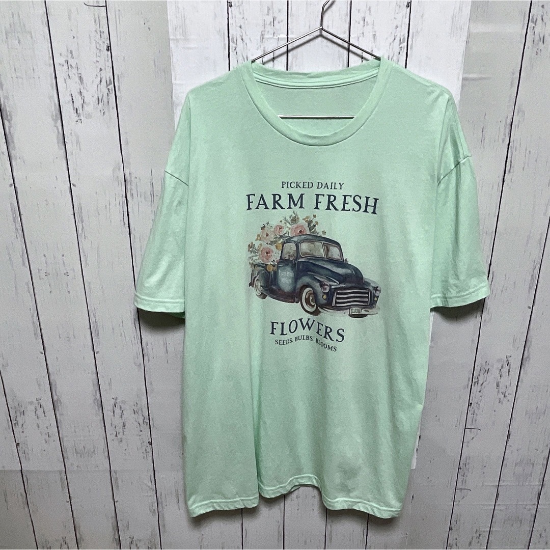 USA古着　Tシャツ　XL　ミントグリーン　黄緑　プリント　車　フラワー　花 メンズのトップス(Tシャツ/カットソー(半袖/袖なし))の商品写真