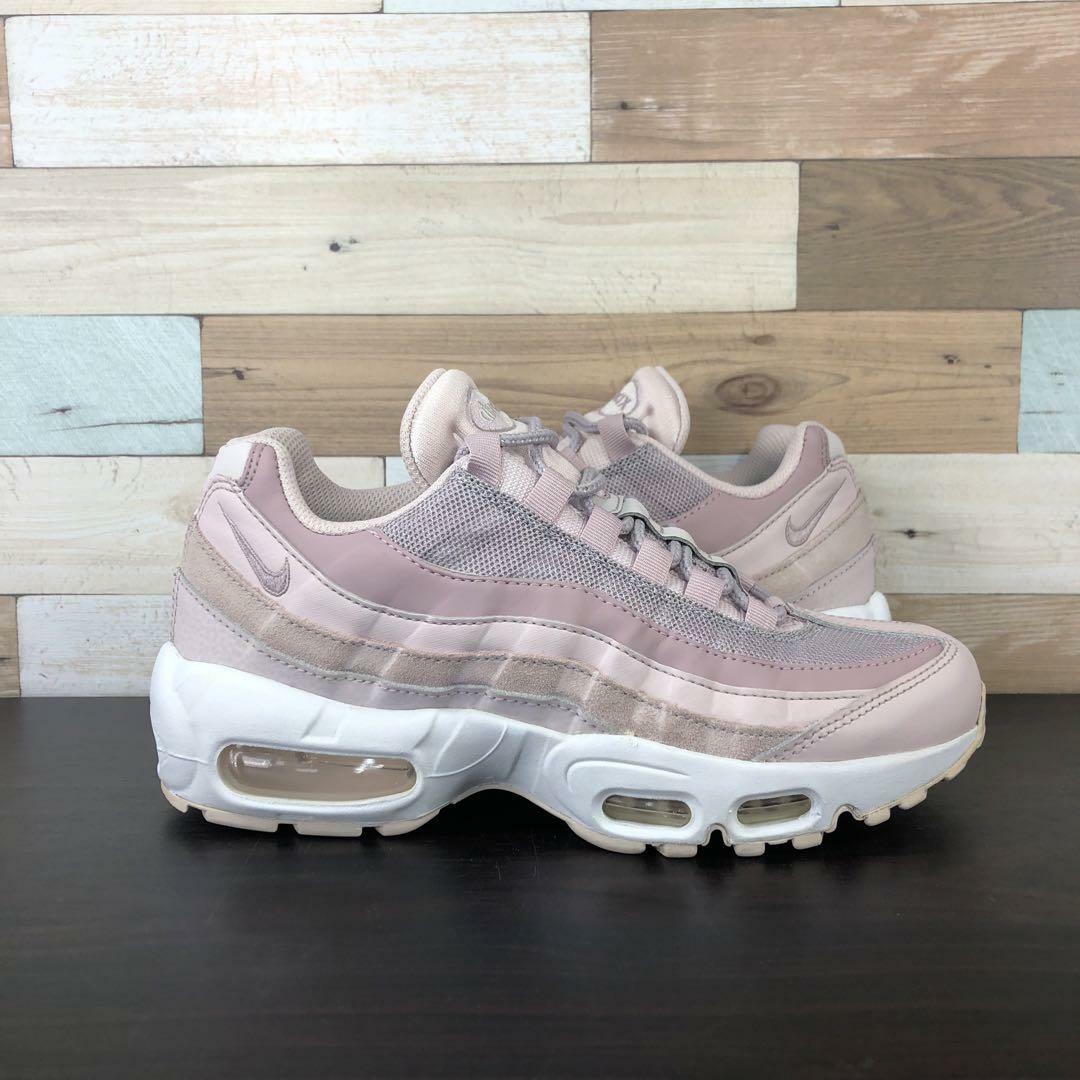 NIKE(ナイキ)のNIKE AIR MAX 95 23.5cm レディースの靴/シューズ(スニーカー)の商品写真