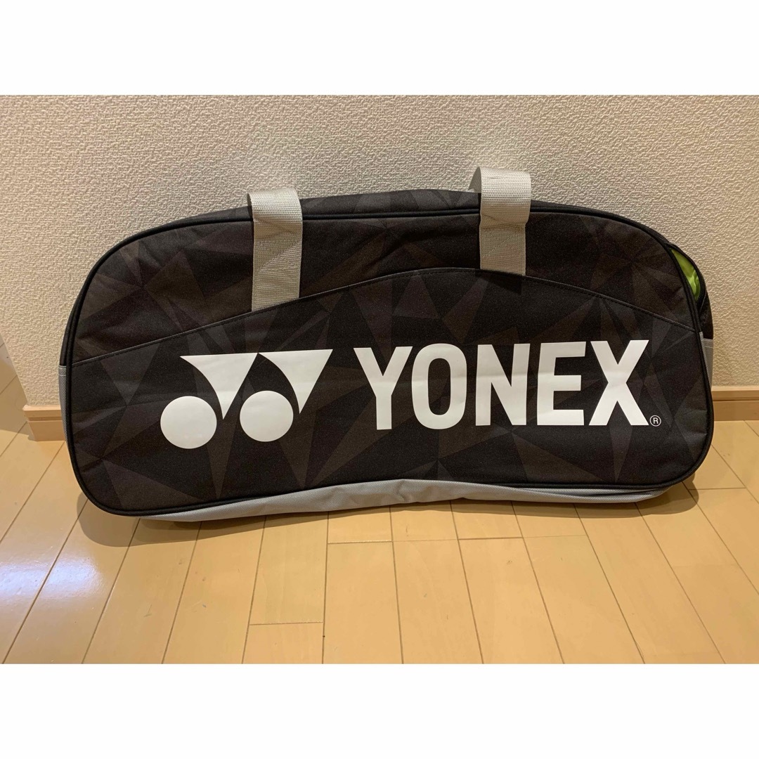 YONEX(ヨネックス)のYONEXトーナメントバッグ スポーツ/アウトドアのテニス(バッグ)の商品写真