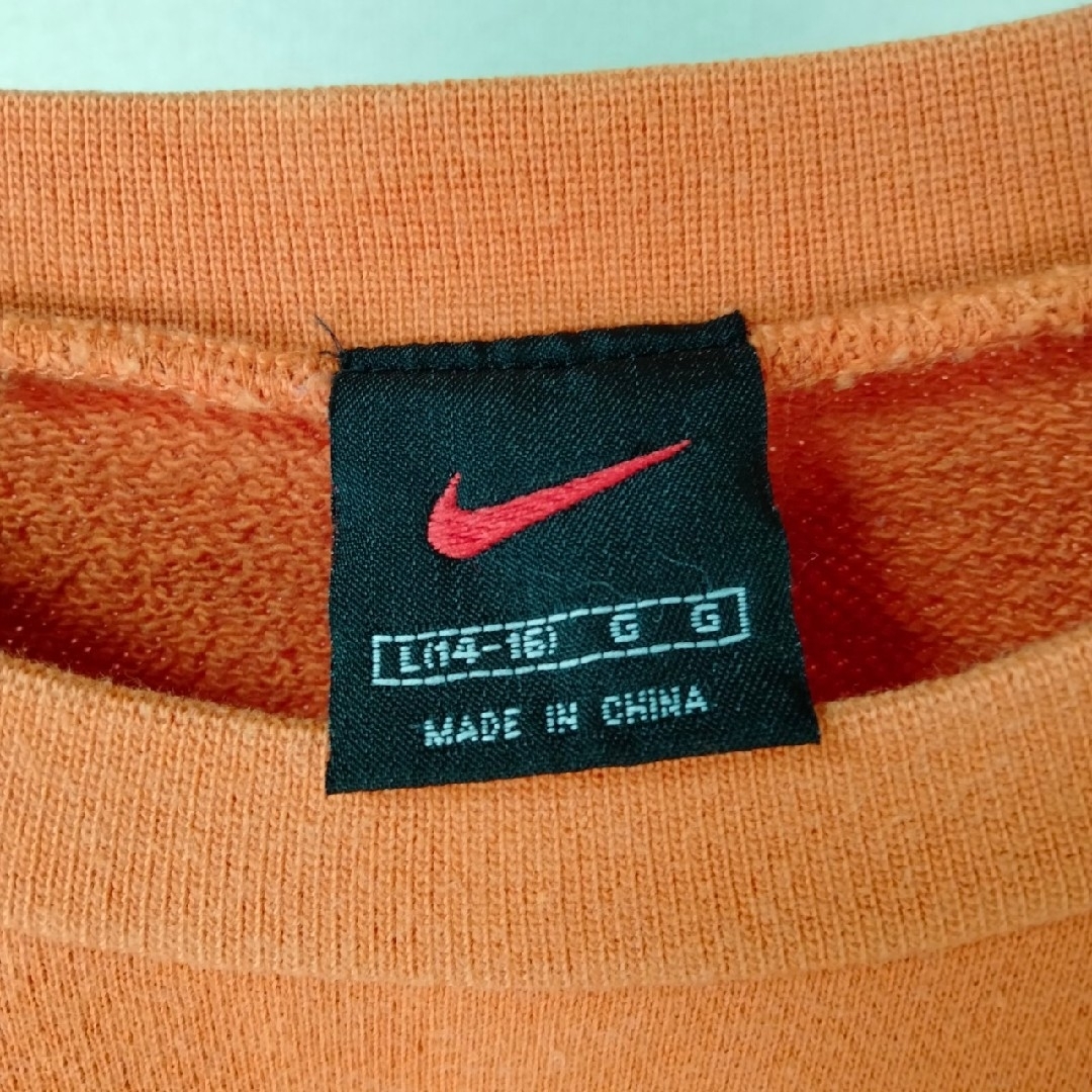 NIKE(ナイキ)の90s NIKE ナイキ　ロゴ刺繍　スウェット　トレーナー　ストリート　古着 レディースのトップス(トレーナー/スウェット)の商品写真