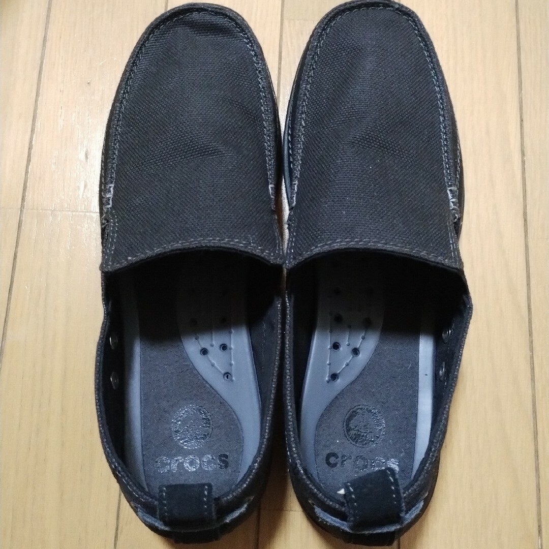crocs(クロックス)のクロックスwaluローファー　BLACK　28cm メンズの靴/シューズ(デッキシューズ)の商品写真