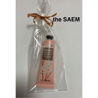 the saem - 新品 The SAEM  ザセム ハンドクリーム エッセンス チェリーブロッサム