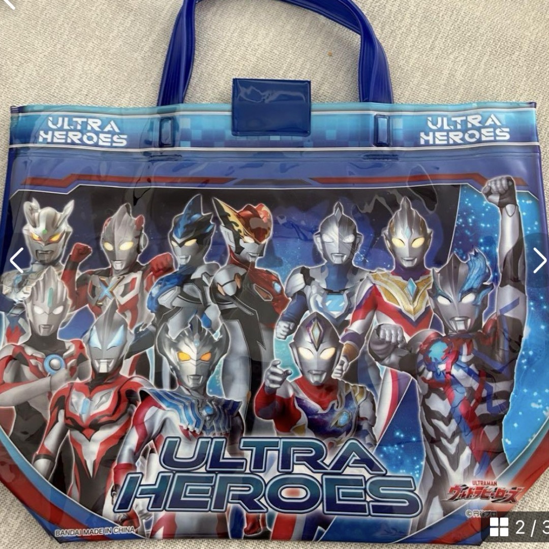 BANDAI(バンダイ)の新品　ウルトラマンヒーローズ　プールバッグ　水泳バッグ　ビニールバッグ　男の子 キッズ/ベビー/マタニティのこども用バッグ(その他)の商品写真