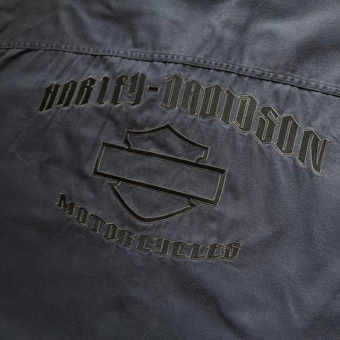 Harley Davidson(ハーレーダビッドソン)のハーレーダビッドソン　開襟シャツ　刺繍ロゴ　ビッグプリント　グレー　2XL 古着 メンズのトップス(シャツ)の商品写真