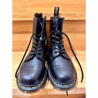 Dr.Martens - ドクターマーチン　1460 8ホールブーツ　ブラック