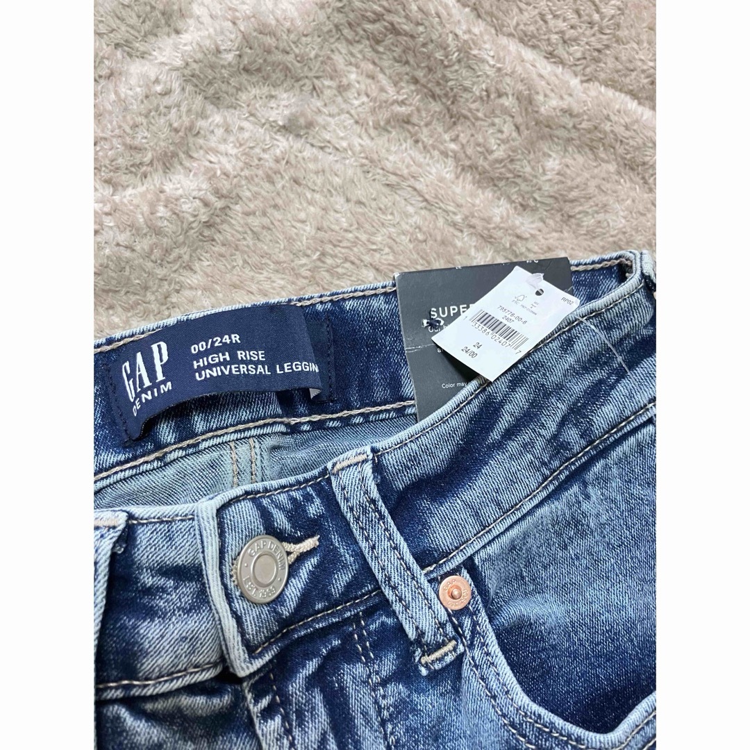 GAP(ギャップ)のGAP★ギャップ★デニム★ジーンズ★スキニー★小さめ★レディース★ウォッシュ加工 レディースのパンツ(デニム/ジーンズ)の商品写真