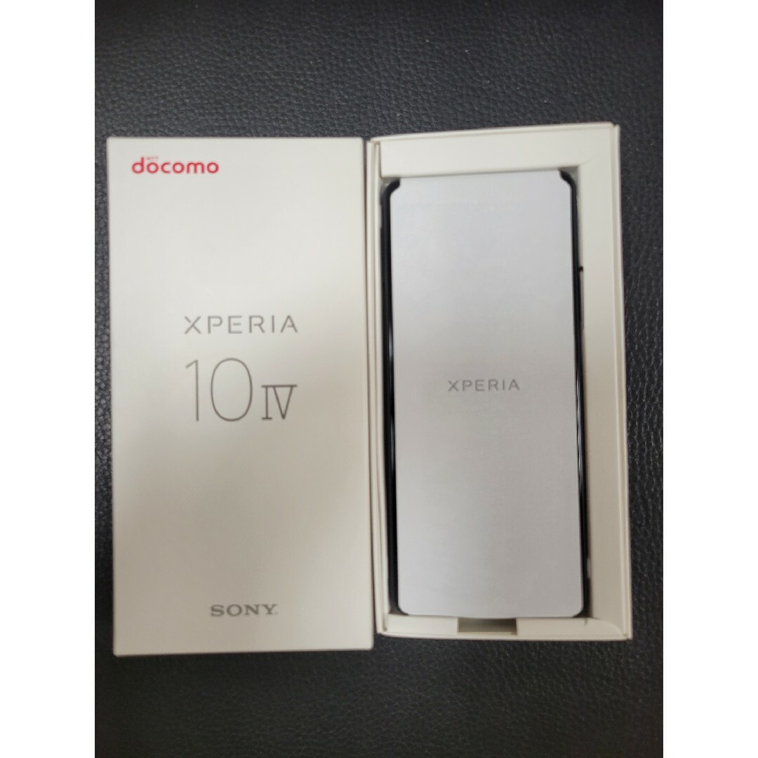 SONY(ソニー)のXperia 10 IV SO-52C　ブラック　新品　未使用 スマホ/家電/カメラのスマートフォン/携帯電話(スマートフォン本体)の商品写真