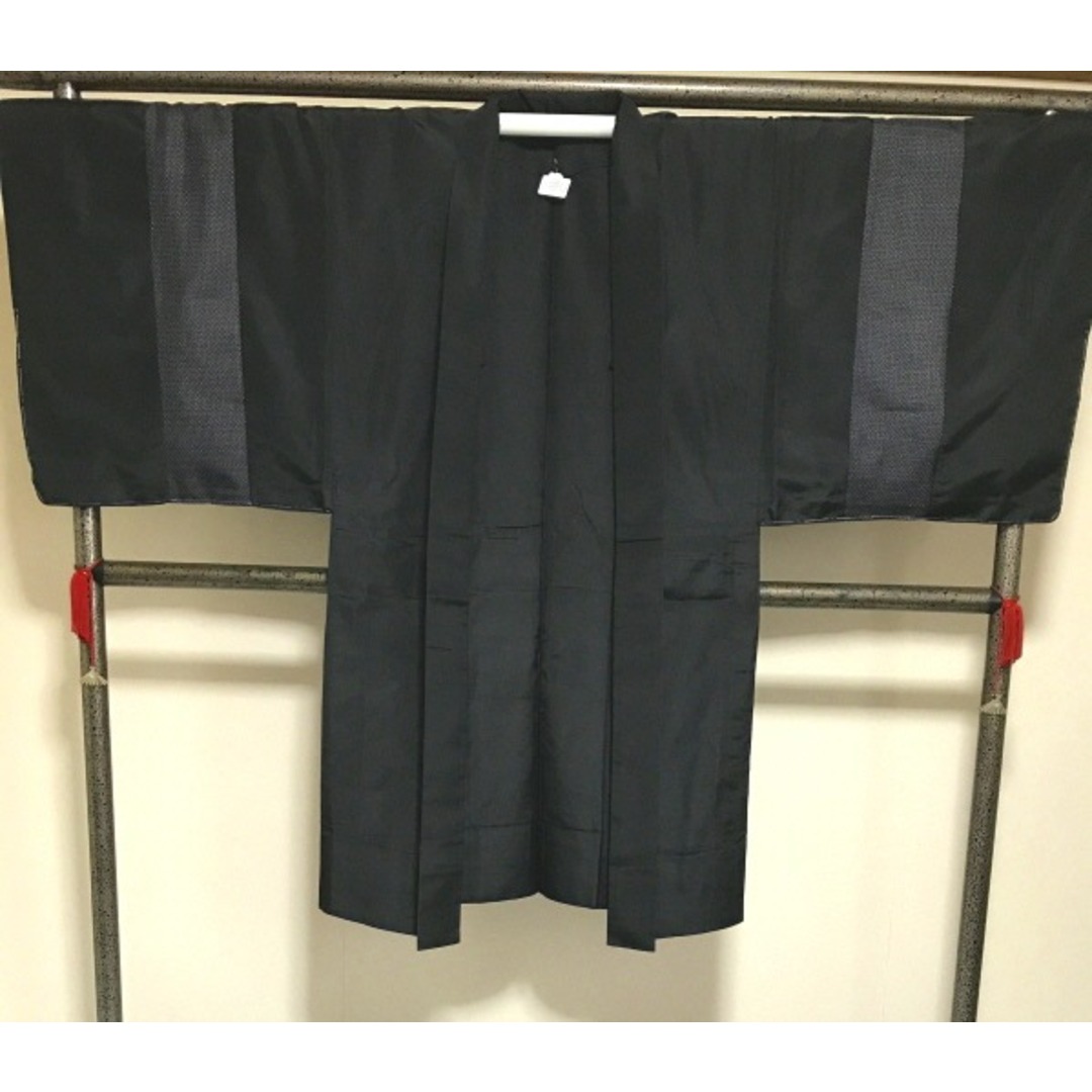 【中古】羽織 男物 正絹 黒 裄77 3Lサイズ リメイク【福服特製】 メンズの水着/浴衣(着物)の商品写真