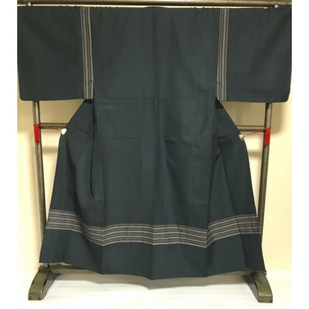 【中古】ウール 男物 墨色無地 単衣 裄75 2Lサイズ 【福服特製】  メンズの水着/浴衣(着物)の商品写真