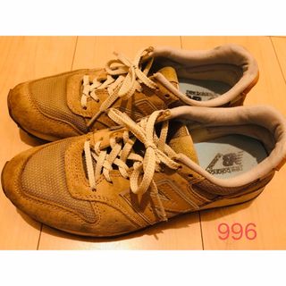 ニューバランス(New Balance)のニューバランス　996 ベージュ　ゴールド　23 値下げ　大人気(スニーカー)