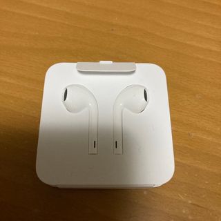 アイフォーン(iPhone)の【未使用】【純正品】iPhoneのイヤフォン(ヘッドフォン/イヤフォン)